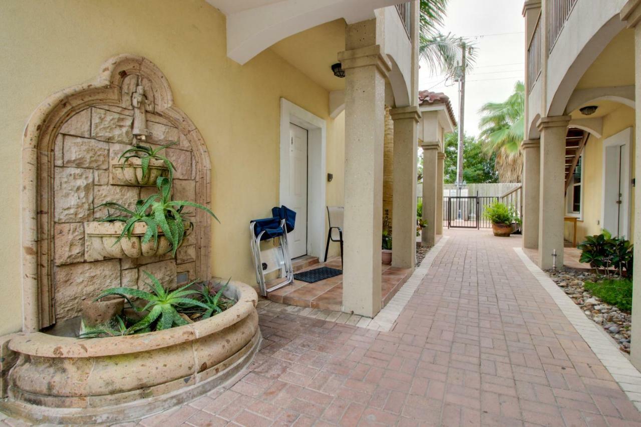 Appartamento Golden Gate Getaway South Padre Island Esterno foto